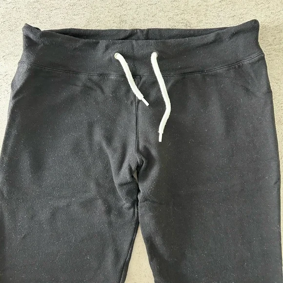 Monrow Mommy Jogger Pants with White Drawstring - Picture 3 of 5
